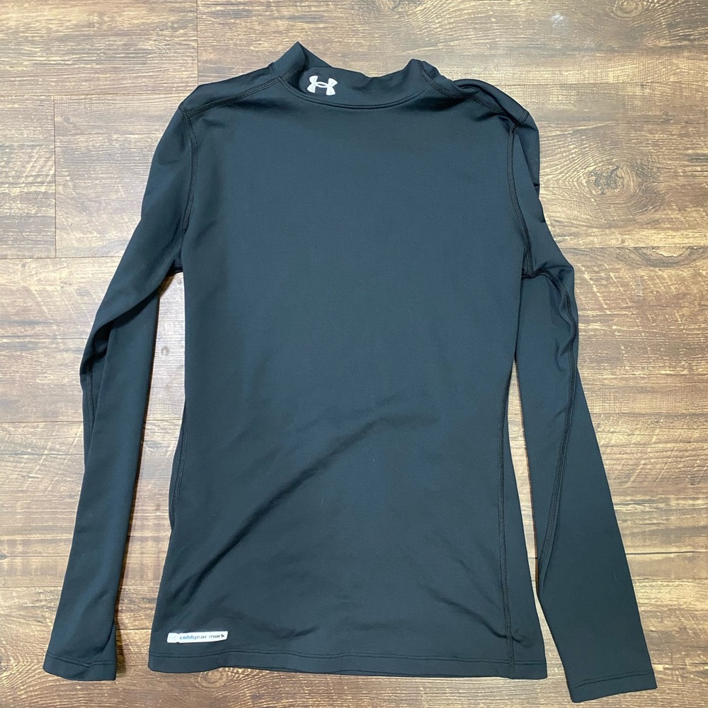Women’s Large Under Armour Mock Long Sleeve Cold Gear